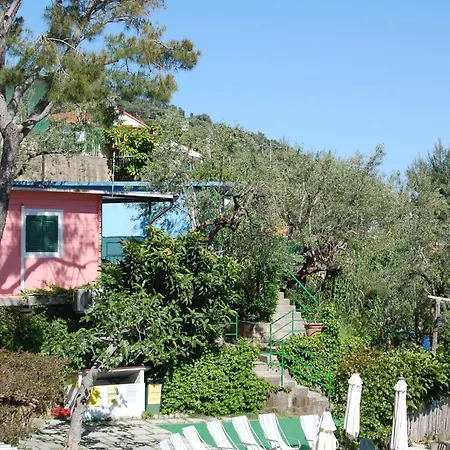 Camping Villaggio Nettuno Nerano Exterior photo